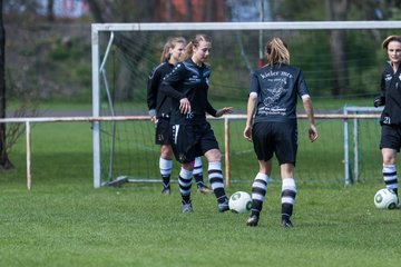 Bild 15 - Frauen Kieler MTV - TSV Schienberg : Ergebnis: 9:0